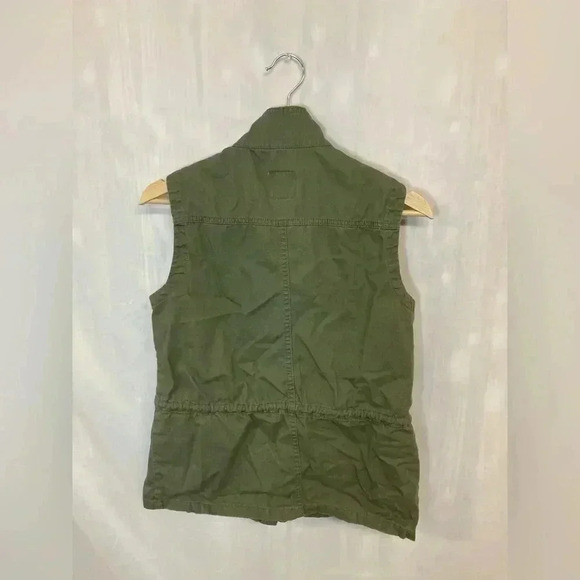 Candies vest - Picture 3 of 3